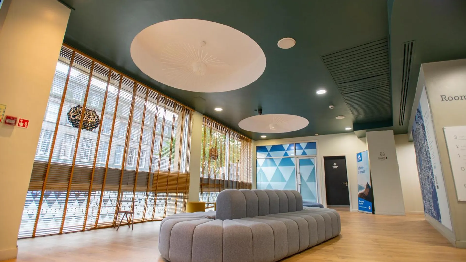 Edinburgh Central Accommodation 0*,  Reino Unido