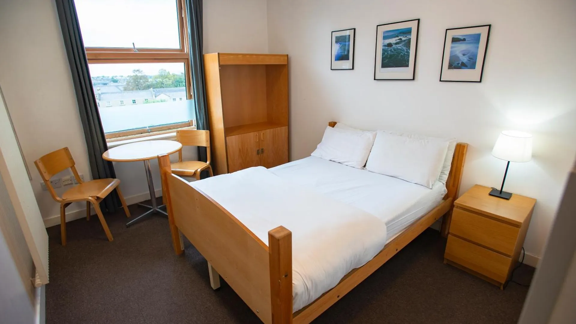 Edinburgh Central Accommodation 0*,  Reino Unido