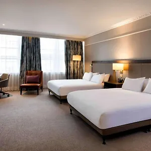 Hilton Carlton Hotell
