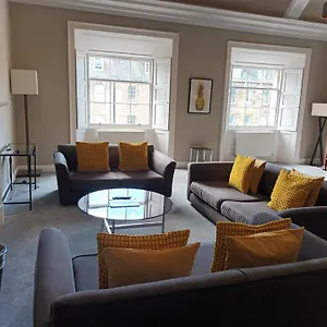 York Place By Destination Lejlighed